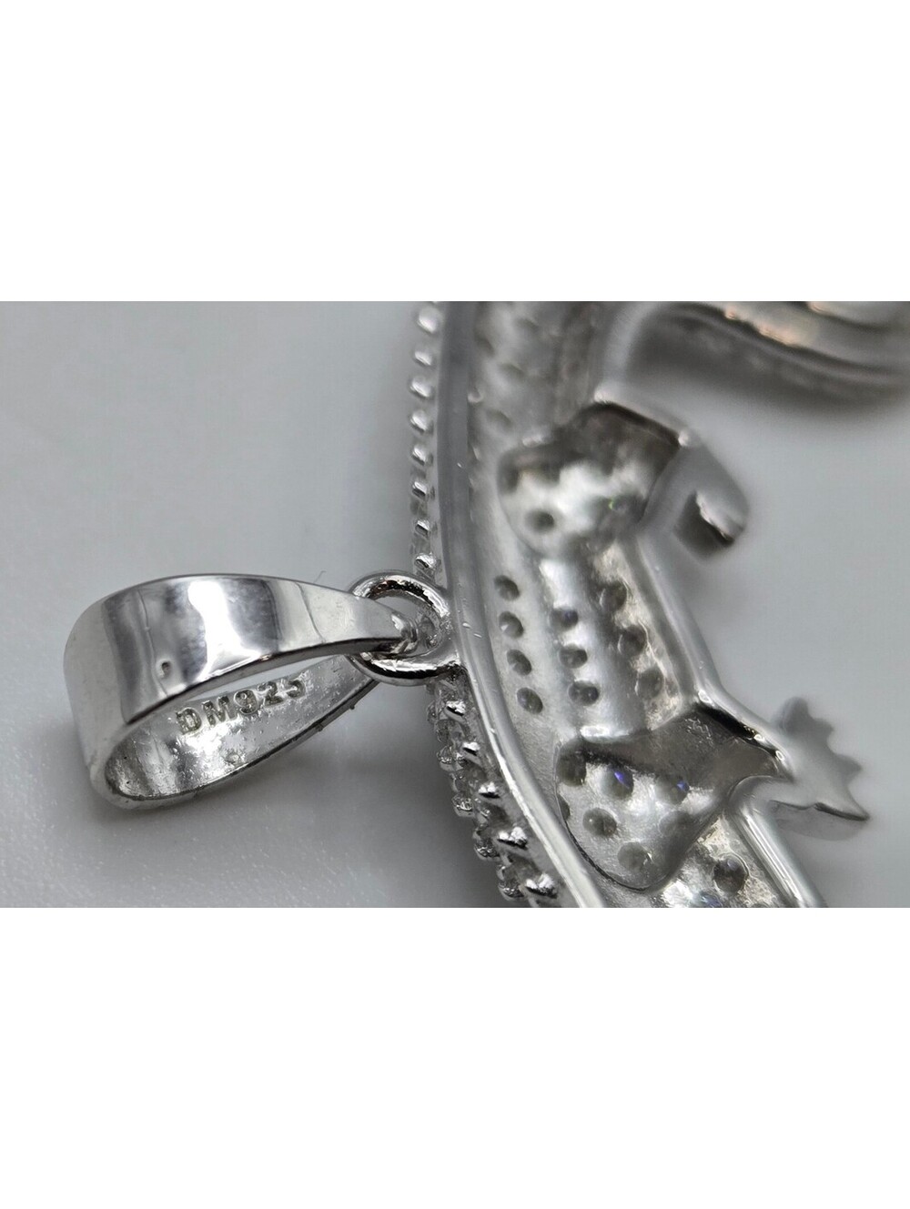 NEW Solid 925 Sterling Silver Genuine MOISSANITE Alligator/Crocodile Pendant - Picture 10 of 13